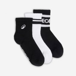 Skarpety krótkie Ankle 3 sztuki. Białe skarpetki Decathlon, bez wzorów, z bawełny. Za 39.99 zł.
