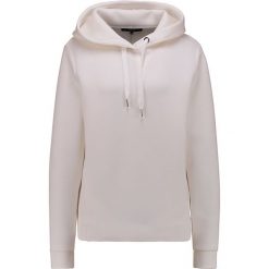 Someday. UHUDA Bluza z kapturem milk. Białe bluzy z kapturem marki someday., z elastanu. W wyprzedaży za 314.25 zł.