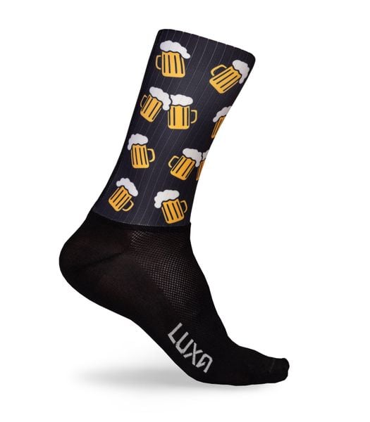 Skarpetki Kolarskie Aero Beer Black. Czarne skarpetki LUXA, bez wzorów, z materiału. Za 119.00 zł.