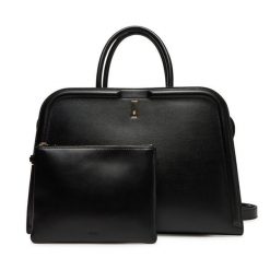 Torebka BOSS. Czarne torebki klasyczne Boss, bez wzorów, klasyczne, bez dodatków. Za 2,239.00 zł.