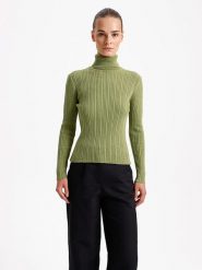 BGN Sweter w kolorze zielonym rozmiar: 36. Zielone swetry BGN, bez wzorów, z wełny, bez ramiączek. Za 70.41 zł.