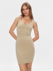 Guess Sukienka codzienna W3YK26 K9UN2 Beżowy Slim Fit. Brązowe sukienki Guess, na co dzień, xs, z aplikacjami, z syntetyku, bez kołnierzyka, bez ramiączek, proste. Za 329.99 zł.