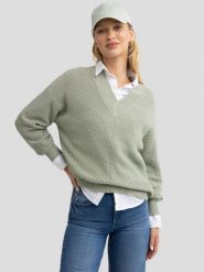 Sweter damski z wiskozy z dekoltem v-neck pistacjowy Cyntiana 300. Zielone swetry BIG STAR, l, bez wzorów, z wiskozy, eleganckie, bez ramiączek. W wyprzedaży za 119.99 zł.
