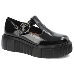 Czarne Lakierowane Półbuty Armodo Eleganckie Buty Damskie. Czarne półbuty wsuwane Armodo, bez wzorów, z lakierowanej skóry, eleganckie, bez obcasa. Za 319.00 zł.