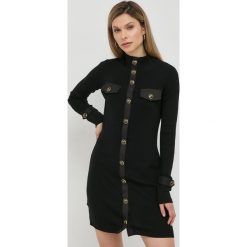 Pinko sukienka z domieszką wełny kolor czarny mini dopasowana. Czarne sukienki Pinko, l, bez wzorów, z dzianiny, bez kołnierzyka, bez ramiączek, maxi, dopasowane. Za 1,349.90 zł.