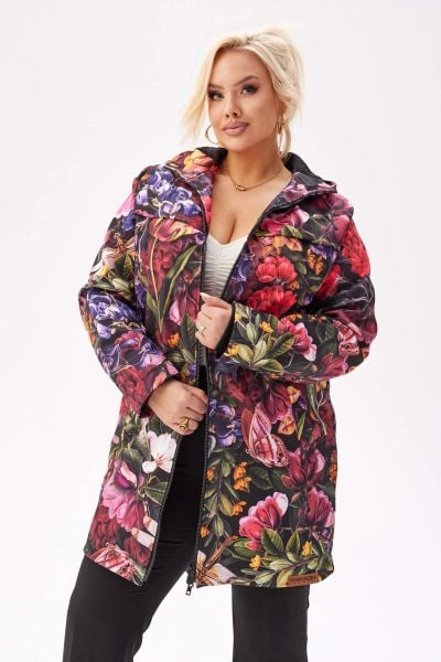 Lekka kurtka przejściowa SOFTSHELL z kapturem w kwiaty w odcieniach czerni, czerwieni i fioletu OVERSIZE PLUS SIZE XXL JESIEŃ. Czerwone kurtki do biegania Moda Size Plus Iwanek, na jesień, m, bez wzorów, z bawełny, z kapturem, rowerowe. Za 559.90 zł.