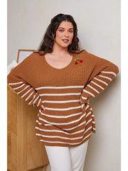 Curvy Lady Sweter w kolorze jasnobrązowym rozmiar: 48/50. Brązowe swetry Curvy Lady, z aplikacjami, ze splotem, klasyczne, bez ramiączek. Za 121.99 zł.