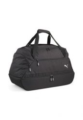 Torba podróżna z przegrodą na buty Puma teamGOAL. Czarne torby sportowe Puma, bez wzorów, z materiału. Za 195.99 zł.