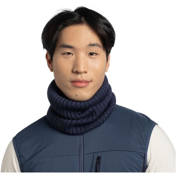 Komin na szyję - Bandana BUFF Knitted Neckwarmer Comfort Norval. Niebieskie szaliki i kominy Buff, bez wzorów. Za 184.00 zł.