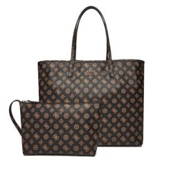 Torebka Guess. Czarne torebki klasyczne Guess, z aplikacjami, bez dodatków. Za 499.99 zł.