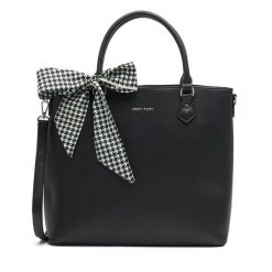 Torebka Jenny Fairy. Czarne torebki klasyczne Jenny Fairy, bez wzorów, klasyczne, bez dodatków. Za 179.99 zł.