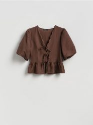 Bluzka z lnem - brązowy. Brązowe bluzki Reserved, l, bez wzorów, z wiskozy, bez kołnierzyka, bez ramiączek. Za 129.99 zł.