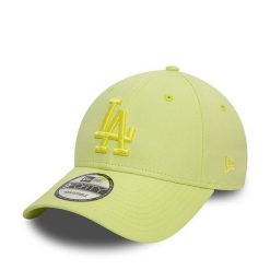 Czapka z daszkiem New Era. Zielone czapki z daszkiem New Era, bez wzorów. Za 69.99 zł.
