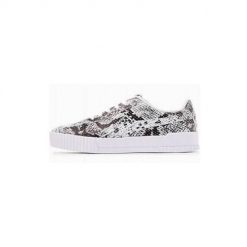 Buty do chodzenia damskie Puma Carina Reptile. Białe buty treningowe Puma, bez wzorów, z materiału, bez zapięcia, trekkingowe. Za 270.70 zł.