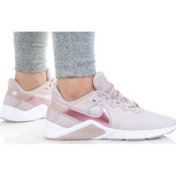 Buty Nike Legend Essential 2 W CQ9545-003 różowe. Czerwone buty treningowe Nike, bez wzorów, bez zapięcia. Za 369.36 zł.