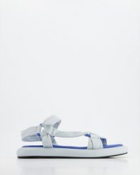 NIEBIESKIE SANDAŁY TAS-316 SKY. Niebieskie sandały Venezia, bez wzorów, ze skóry, bez obcasa, bez zapięcia. Za 129.00 zł.