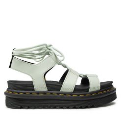 Sandały Dr. Martens. Białe sandały Dr Martens, bez wzorów, bez obcasa, na płaskiej podeszwie, bez zapięcia. Za 419.99 zł.