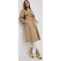 Marella Trencz damski kolor beżowy przejściowy. Brązowe płaszcze Marella, bez wzorów, z bawełny, klasyczne, bez kaptura. Za 1,899.90 zł.