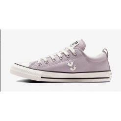 Damskie>trampki Converse. Fioletowe trampki Converse, bez wzorów, bez zapięcia. Za 258.99 zł.