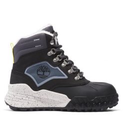 Trapery Timberland. Czarne traperki Timberland, bez wzorów, bez obcasa, bez zapięcia. Za 929.99 zł.