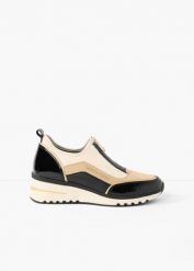 Sneakersy marki Marco Tozzi z zamkiem błyskawicznym. Czarne buty sportowe lifestyle bonprix, bez wzorów, eleganckie, bez zapięcia. Za 239.99 zł.