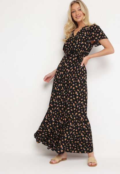 Czarno-Różowa Wiskozowa Sukienka z Kopertowym Dekoltem z Gumką w Pasie i Materiałowym Paskiem Fanesia. Czarne sukienki Born2be, na co dzień, s, bez wzorów, z materiału, bez kołnierzyka, bez ramiączek, maxi, kopertowe. Za 89.99 zł.