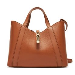 Torebka Furla. Brązowe torebki klasyczne Furla, bez wzorów, klasyczne, bez dodatków. Za 1,369.00 zł.