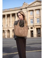 Maison héritage PARIS Skórzany shopper bag "Artic" w kolorze szarobrązowym - 41 x 28 x 11 cm rozmiar: onesize. Brązowe shopper bag maison héritage PARIS, bez wzorów, z materiału, na ramię, bez dodatków. Za 397.45 zł.