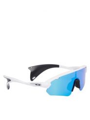 Oakley Okulary przeciwsłoneczne Stunt Devil A 0OO9525 95250237 Biały. Białe okulary przeciwsłoneczne Oakley, bez wzorów, plastikowe. Za 999.99 zł.
