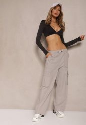 Szare Spodnie z Bawełny o Szerokim Kroju Cargo High Waist Katienne. Szare jeansy Renee, bez wzorów, z bawełny, z podwyższonym stanem. W wyprzedaży za 29.99 zł.