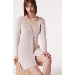 Boria Długi Prążkowany Kardigan - L - Beżowy - Etam. Brązowe swetry Etam, l, bez wzorów, prążkowane, bez ramiączek. Za 219.90 zł.