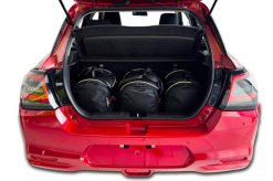 Torby Do Bagażnika Suzuki Swift Mhev 2024+ 3Szt Kjust. Czarne torby podróżne KJUST, bez wzorów, z kauczuku. Za 729.00 zł.