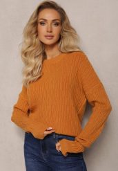 Brązowy Sweter z Tłoczeniami o Klasycznym Fasonie Sigune. Brązowe swetry Renee, na jesień, bez wzorów, casualowe, bez ramiączek. W wyprzedaży za 79.99 zł.