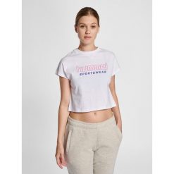 Damska koszulka crop top Hummel Legacy June. Białe topy Hummel, s, bez wzorów, sportowe, bez kołnierzyka, bez ramiączek. Za 131.50 zł.