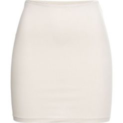 Krótka halka bonprix cielisty. Bielizna modelująca marki bonprix. Za 54.99 zł.