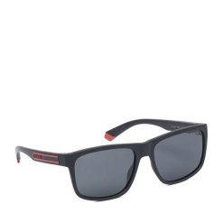 Okulary przeciwsłoneczne Polaroid. Czarne okulary przeciwsłoneczne Polaroid, bez wzorów. Za 199.99 zł.