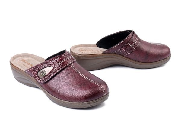 INBLU LY-80 016 bordowy, kapcie damskie. Czerwone kapcie Inblu, bez wzorów. Za 80.99 zł.