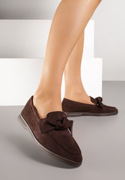 Brązowe Mokasyny z Aplikacją Kokardek Tulavira. Brązowe mokasyny Renee, z aplikacjami. Za 79.99 zł.