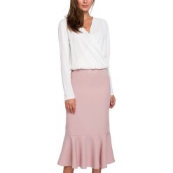 Elegancka ołówkowa spódnica midi zakończona falbaną. Spódnice Sukienki.shop, do pracy, l, bez wzorów, z elastanu, biznesowe, midi, dopasowane. Za 89.00 zł.