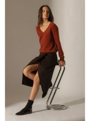 Perfect Cashmere Kaszmirowy sweter w kolorze ceglanym rozmiar: L. Czerwone swetry Perfect Cashmere, l, bez wzorów, z kaszmiru, bez ramiączek. Za 402.45 zł.