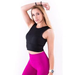 Stanik sportowy damski 2skin STUDIO TOP BLACK. Czarne biustonosze sportowe 2SkIN, bez wzorów, z elastanu, na fitness i siłownię. W wyprzedaży za 79.00 zł.