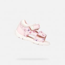 Sandały GEOX B SANDAL ZAPITO Rose. Białe sandały Geox, bez wzorów, z syntetyku, bez obcasa, bez zapięcia. Za 170.99 zł.