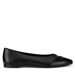 Baleriny Lasocki. Czarne baleriny Lasocki, bez wzorów, bez obcasa, bez zapięcia. Za 169.99 zł.