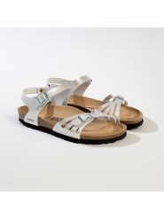 BACKSUN Sandały "Rio" w kolorze białym rozmiar: 41. Białe sandały Backsun, bez wzorów, klasyczne, z otwartym noskiem, bez obcasa, bez zapięcia. Za 130.99 zł.