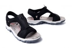 RIEKER 68864-00 black, sandały damskie. Czarne sandały Rieker, bez wzorów, bez obcasa, bez zapięcia. Za 289.90 zł.