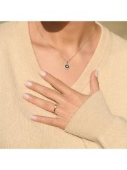 DIAMOND & CO Złoty pierścionek "Akna" z diamentem rozmiar: 56. Żółte pierścionki Diamond & Co, z diamentem, złote. Za 838.53 zł.