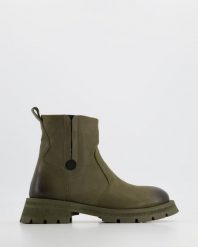 SKÓRZANE BOTKI 017912302D KHAKY. Botki Venezia, bez wzorów, ze skóry, bez obcasa, bez zapięcia. Za 319.00 zł.