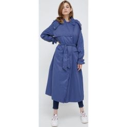 Emporio Armani płaszcz 6L2L61.2NIIZ damski kolor granatowy przejściowy dwurzędowy. Niebieskie płaszcze Emporio Armani, l, bez wzorów, z tkaniny, z kapturem. W wyprzedaży za 1,329.90 zł.