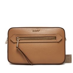 Torebka DKNY. Brązowe listonoszki DKNY, bez wzorów, bez dodatków. Za 579.99 zł.