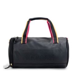 Torebka Monnari. Czarne torebki klasyczne Monnari, bez wzorów, klasyczne, bez dodatków. Za 119.99 zł.